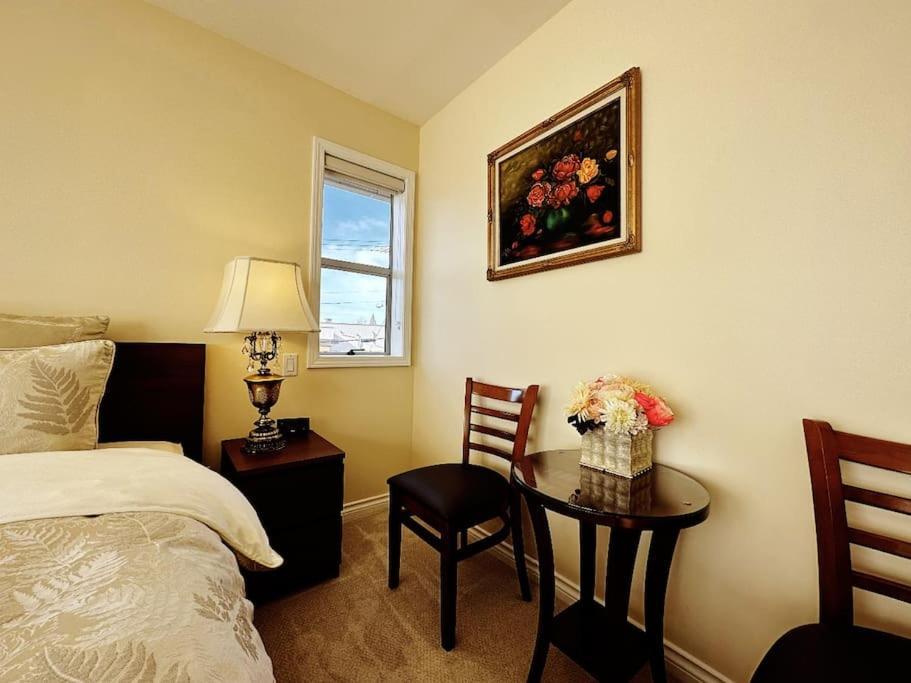 Super Cosy 8Bed & 6Bath In Vancouver Heart Near To Airport And Downtown Экстерьер фото