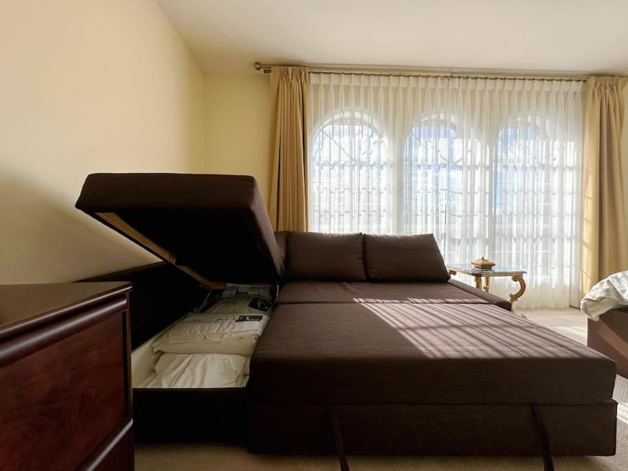 Super Cosy 8Bed & 6Bath In Vancouver Heart Near To Airport And Downtown Экстерьер фото