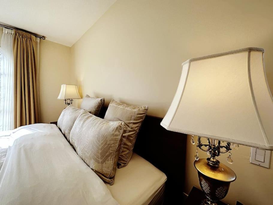 Super Cosy 8Bed & 6Bath In Vancouver Heart Near To Airport And Downtown Экстерьер фото