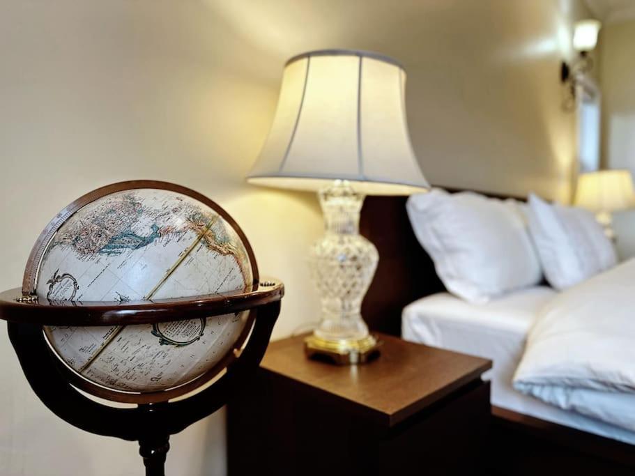 Super Cosy 8Bed & 6Bath In Vancouver Heart Near To Airport And Downtown Экстерьер фото